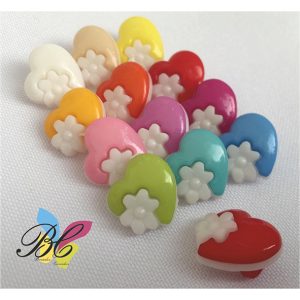 Botão de pé coração com flor